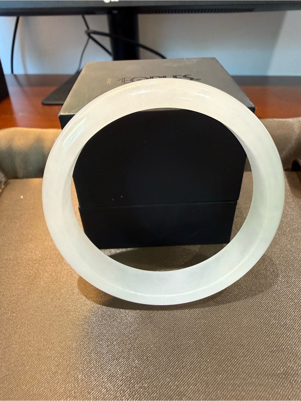 White Jade-Inspired bangle